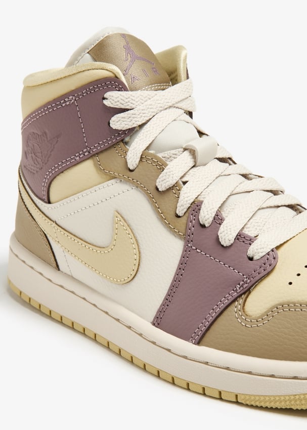 Nike Air Jordan 1 Mid sneakers for Women Beige in Bahrain Level Shoes