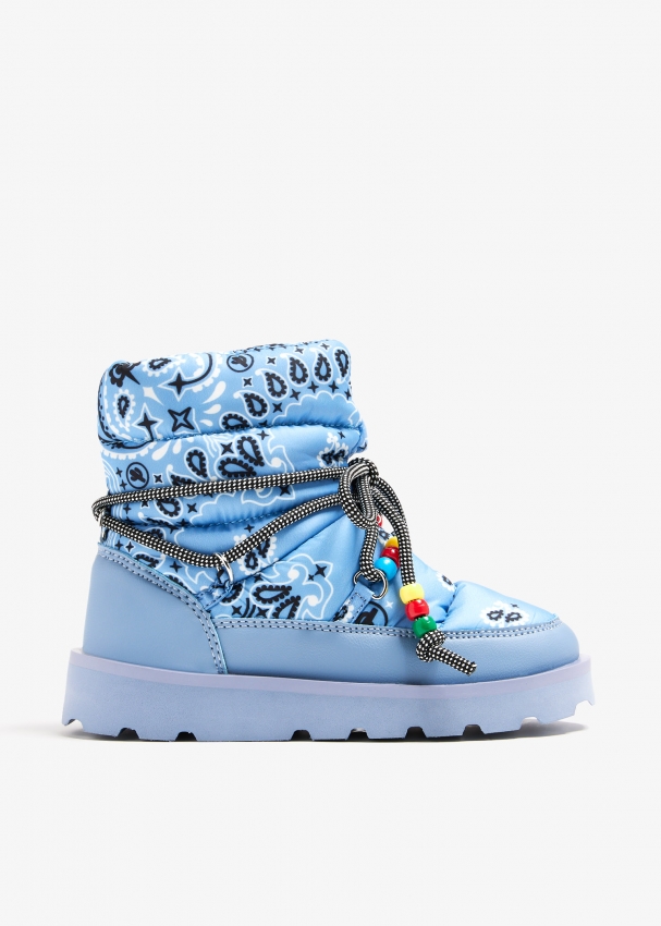 Arizona Love Snow boots for Boy Blue in UAE Level Shoes