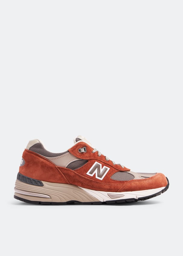 New Balance 991 'Made in UK' sneakers for Men - Brown in UAE | Level Shoes