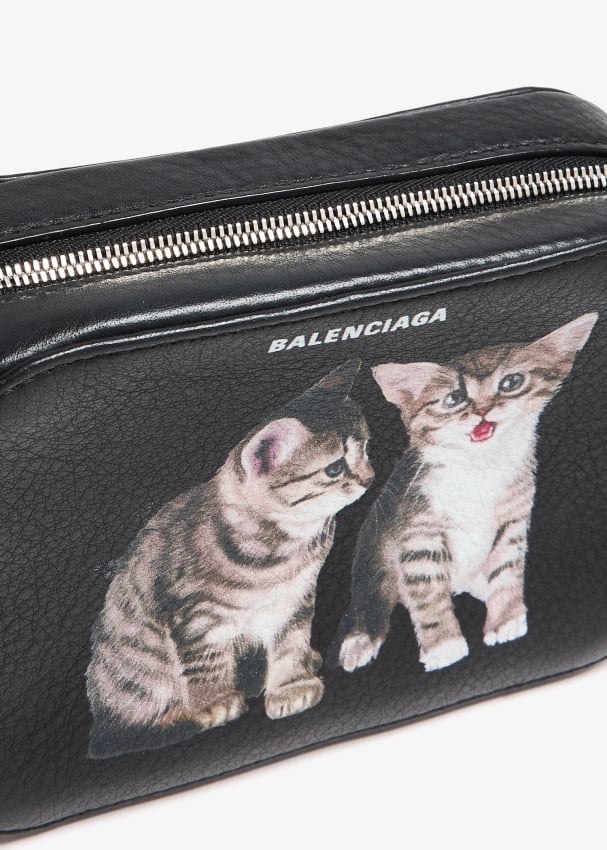 Balenciaga Pre Loved Small Cat camera bag for Women Black in Kuwait Level Shoes