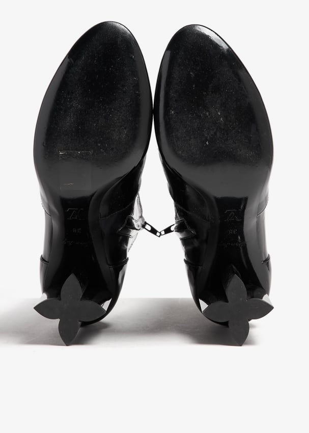 Louis vuitton patent leather boots hotsell