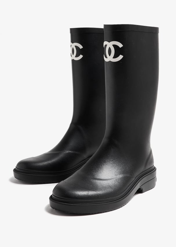 pldchanelboots01-black_4.jpg