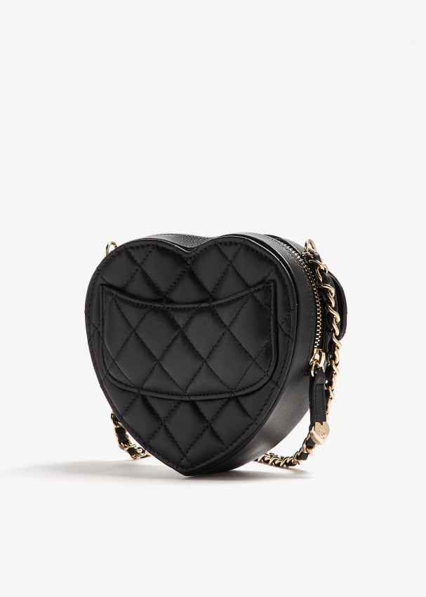 pldchanelheartbag01-black_4.jpg