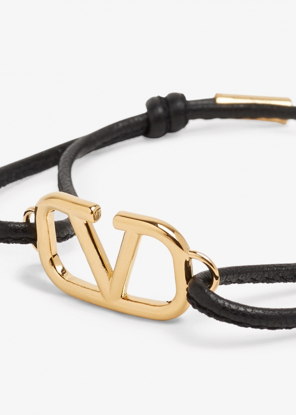 Valentino Garavani Vlogo Signature Leather And Crystal Bracelet for Woman  in Black | Valentino US