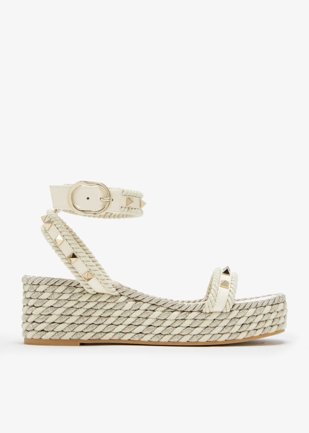 Valentino Garavani Rockstud Torchon flatform sandals for Women Cream in Bahrain Level Shoes