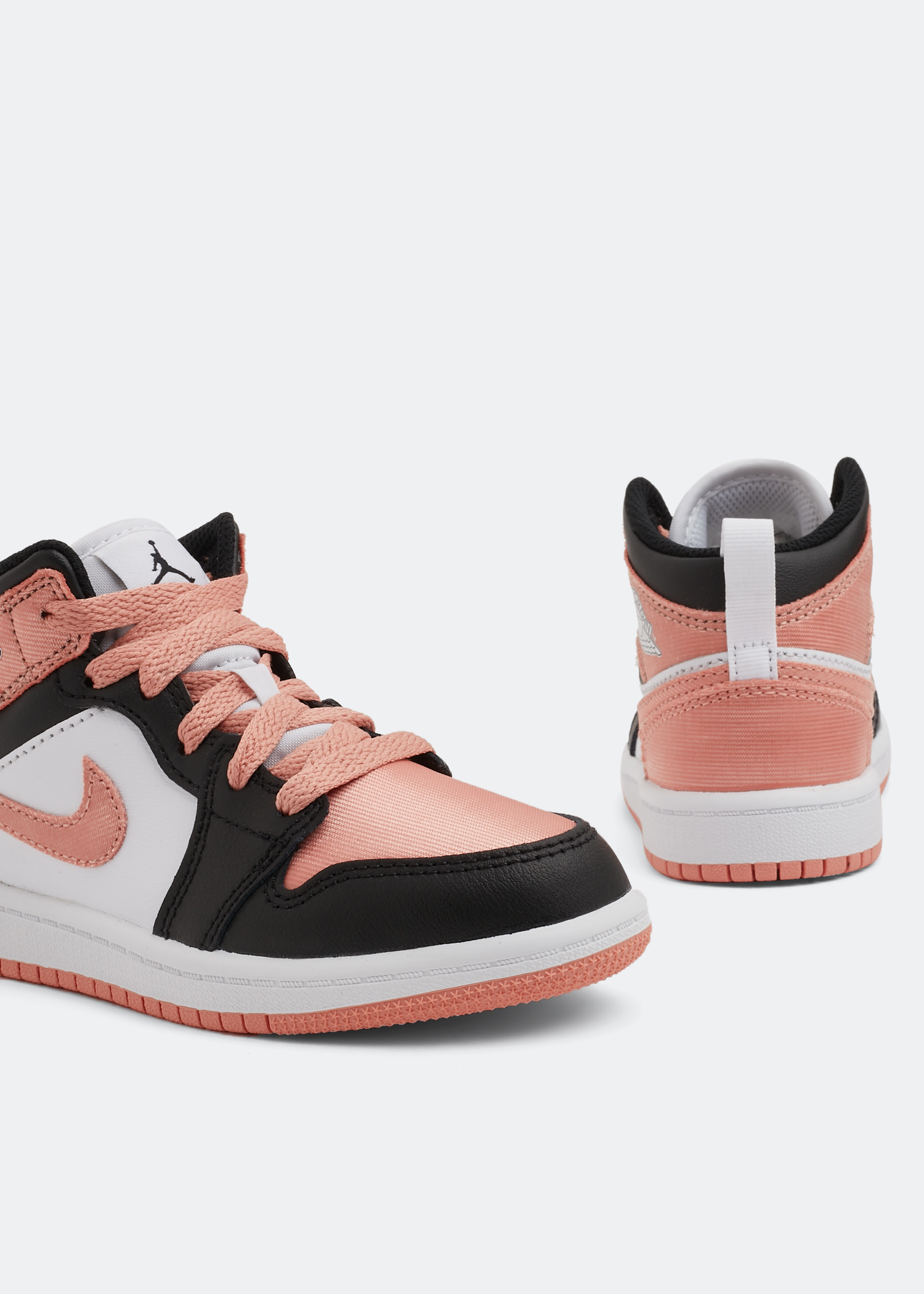 

Air Jordan 1 Mid 'Light Madder Root' sneakers, Pink