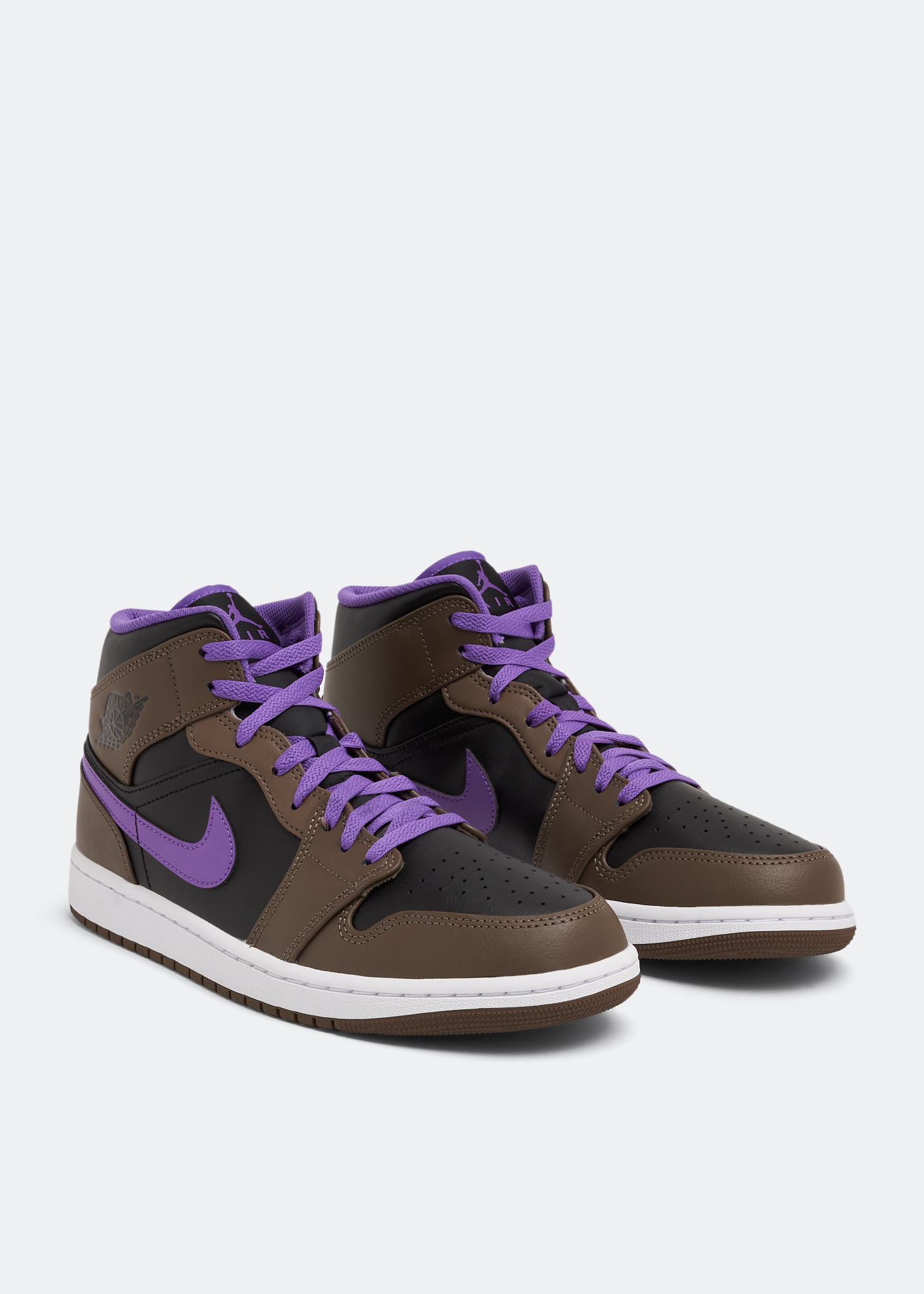 Nike Air Jordan 1 Mid 'Palomino' sneakers for Men - Brown in UAE