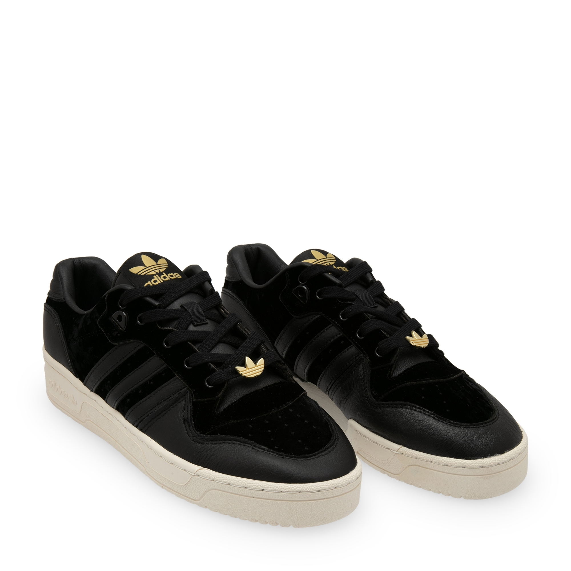 

Rivalry Low sneakers, Black