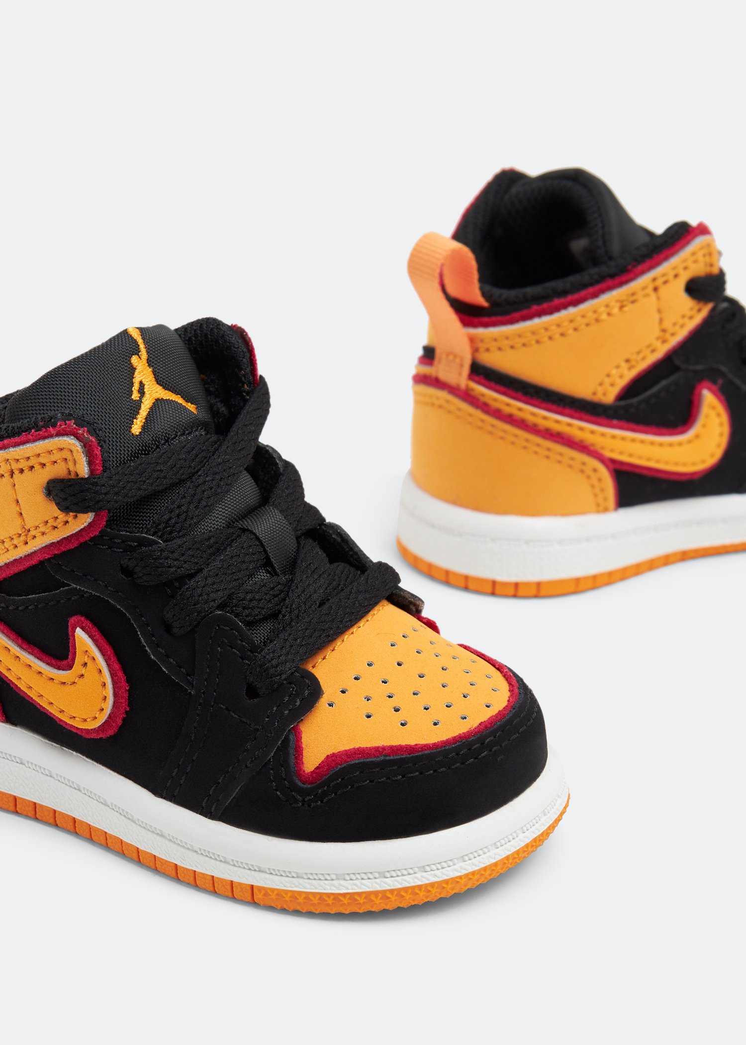 Nike Air Jordan 1 Mid 'Vivid Orange' sneakers for Baby - Orange in