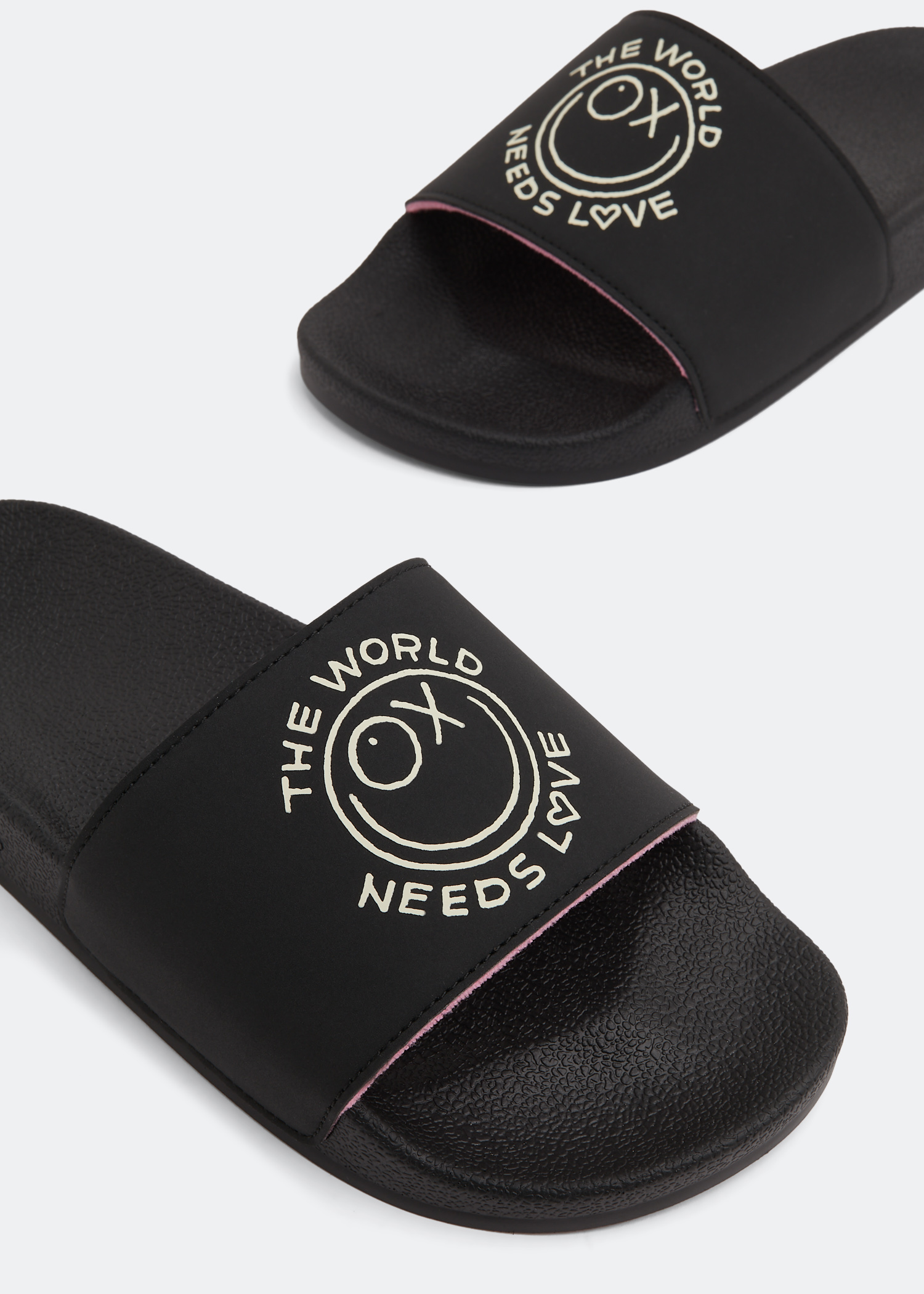 

x André Saraiva Adilette slides, Black