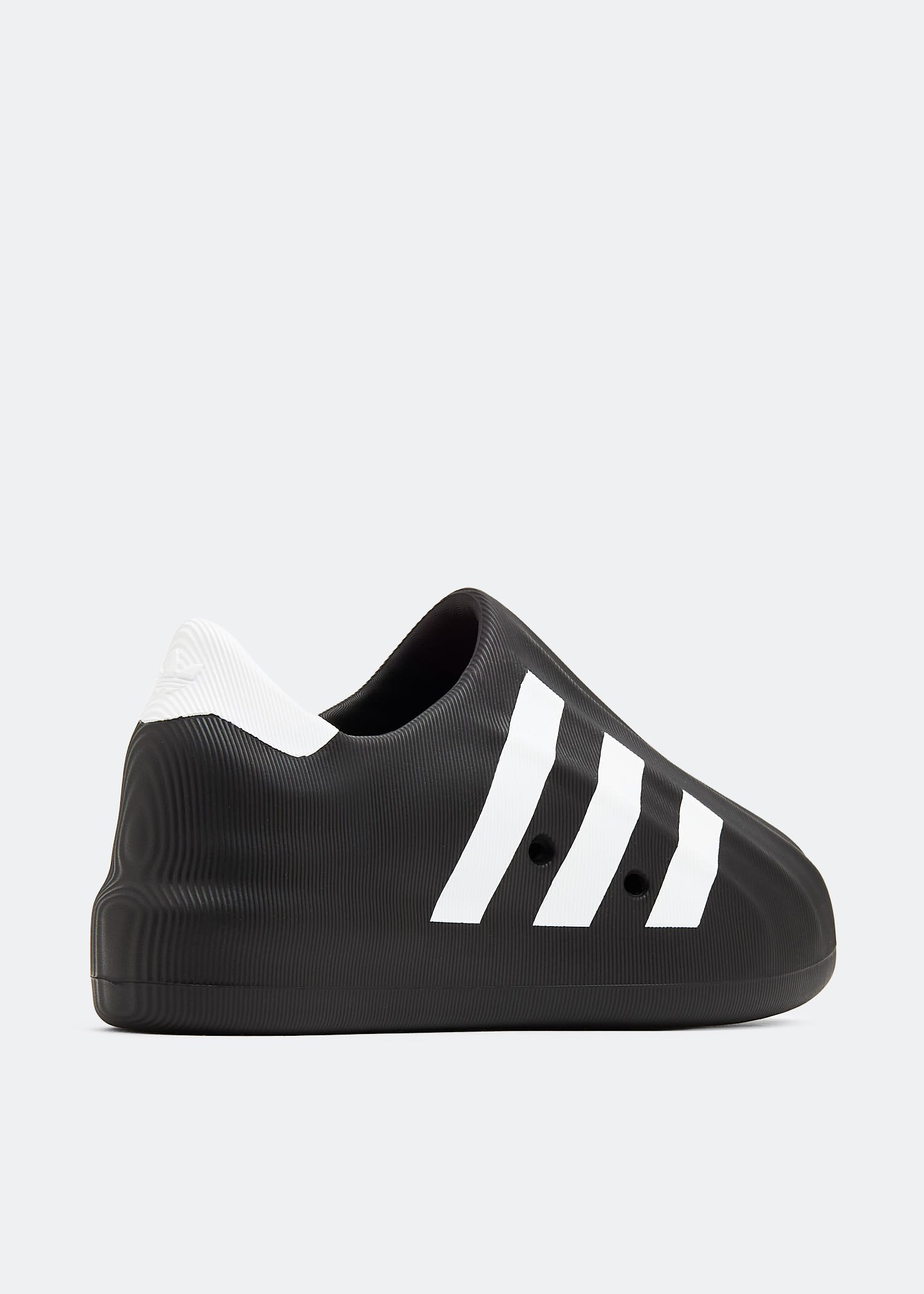 Adidas superstar shop slip on uae