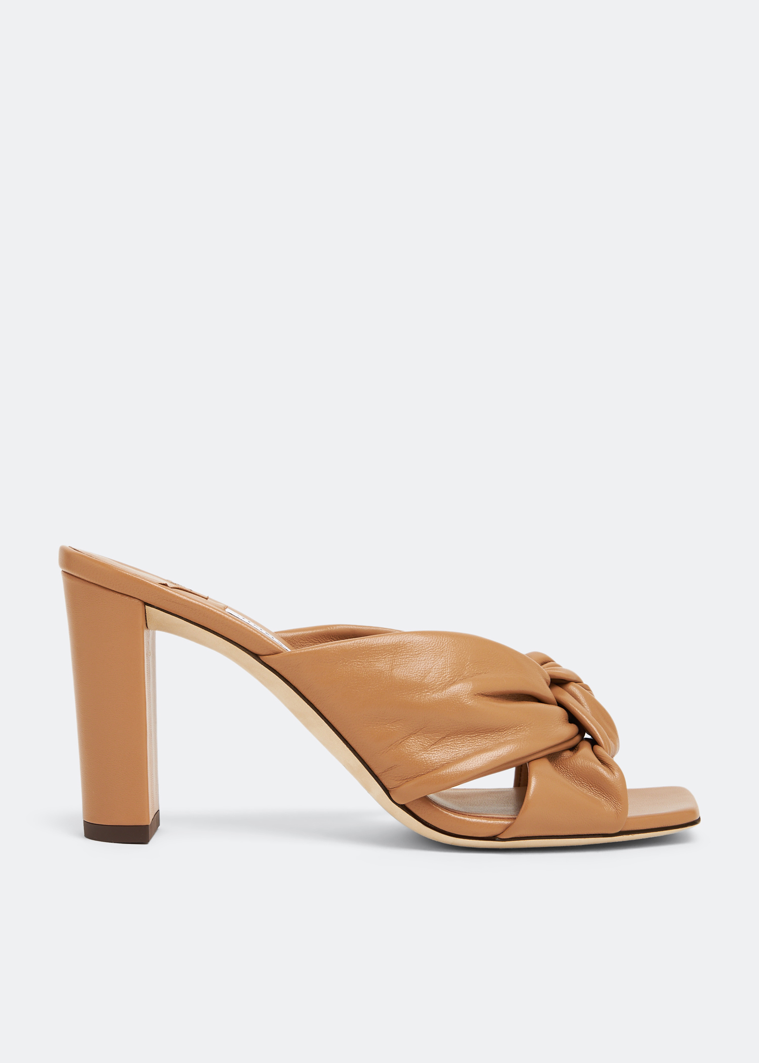 

Avenue 85 mules, Brown