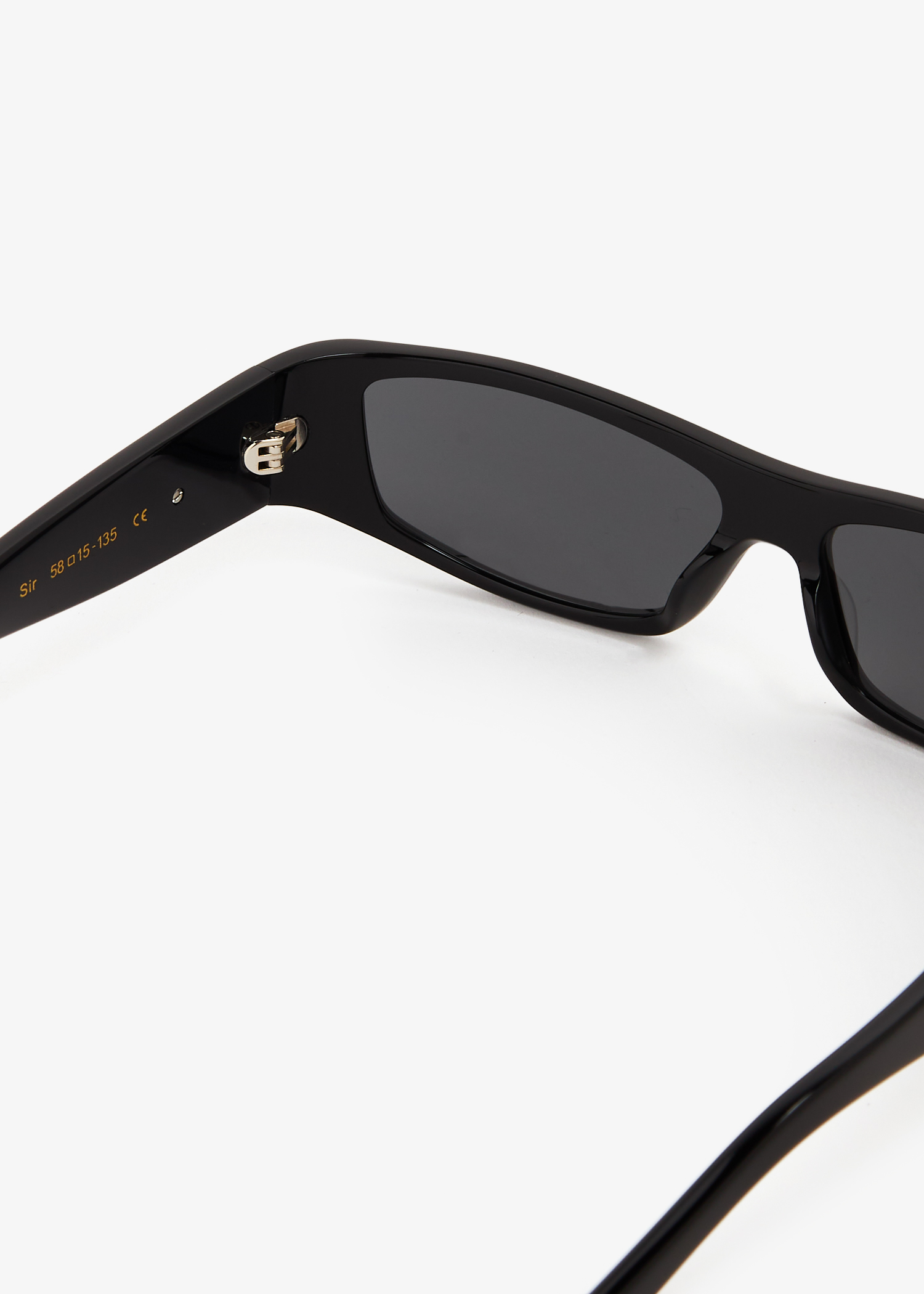 Karen Wazen Sir sunglasses for Women - Black in UAE | Level Shoes