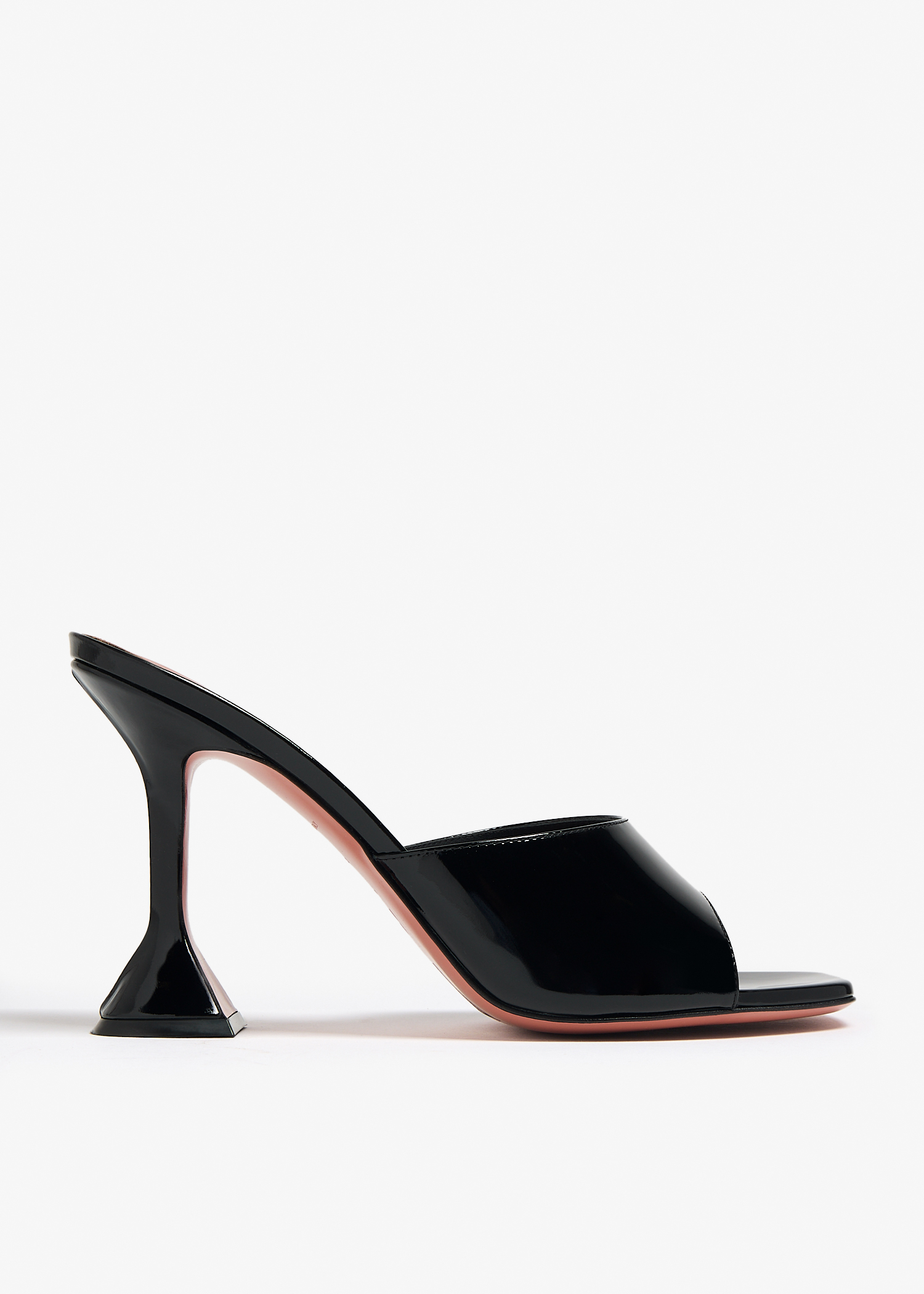 

Lupita mules, Black