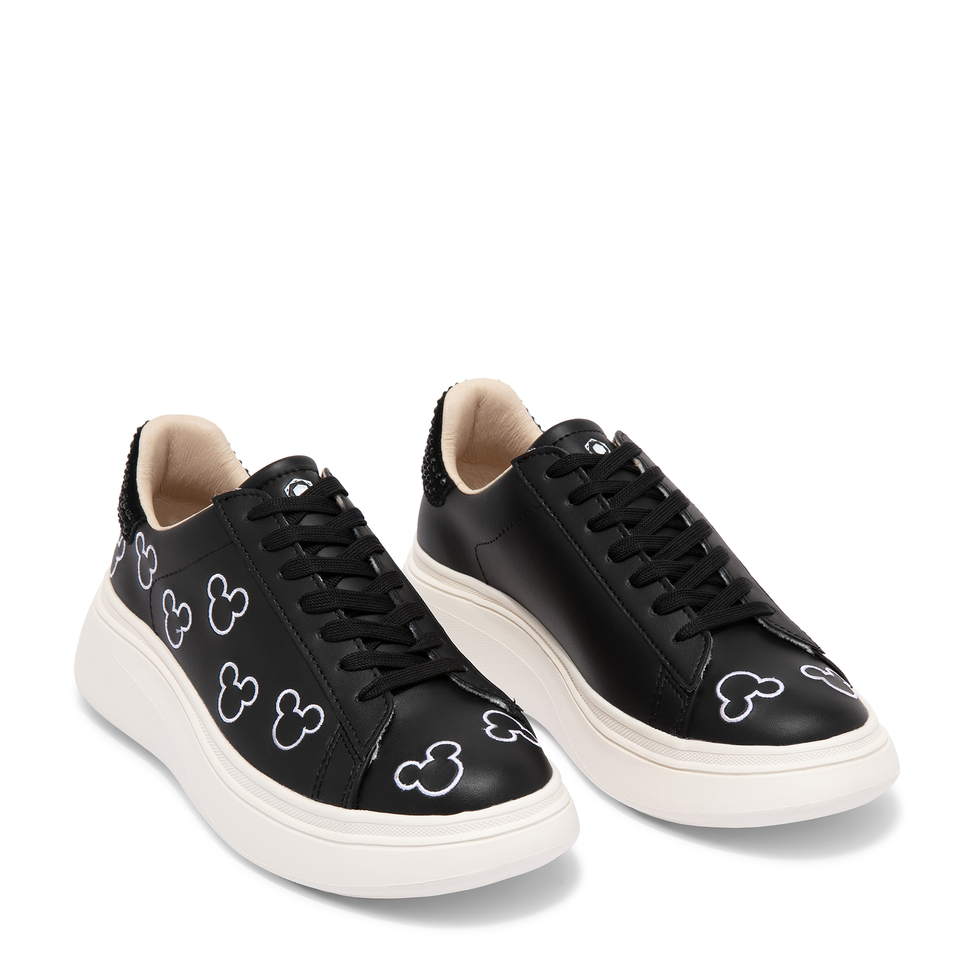 Master of store Art X Disney Gallery Mickey Sneakers