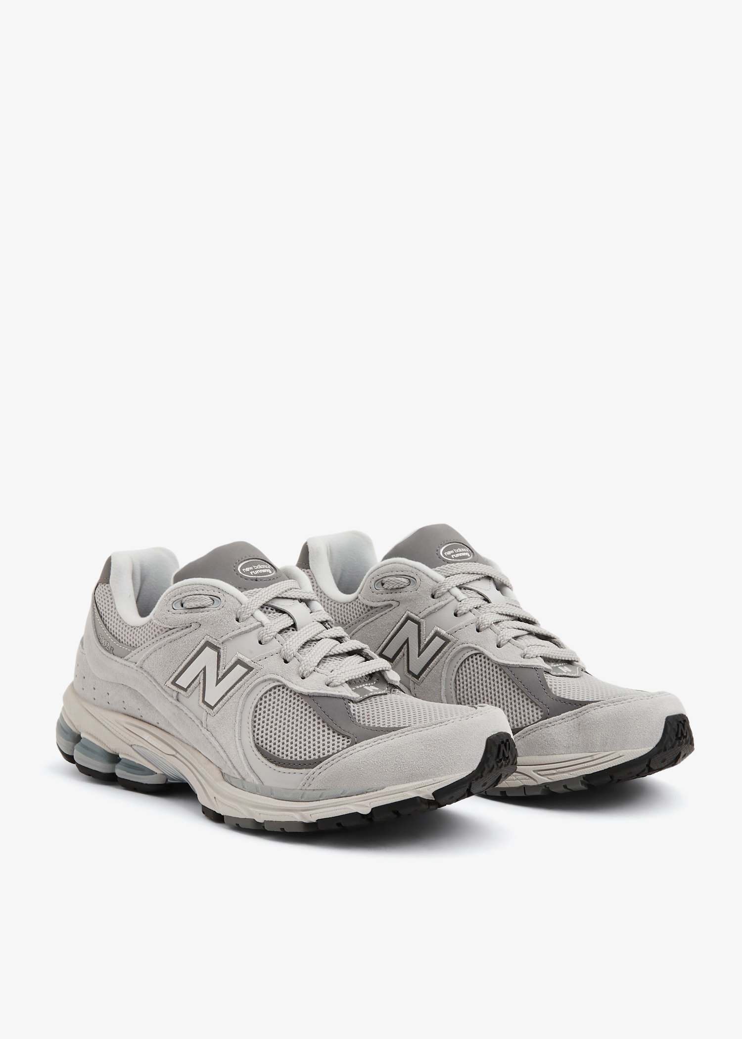 New Balance 2002R sneakers for Men - Grey in UAE | Level Shoes