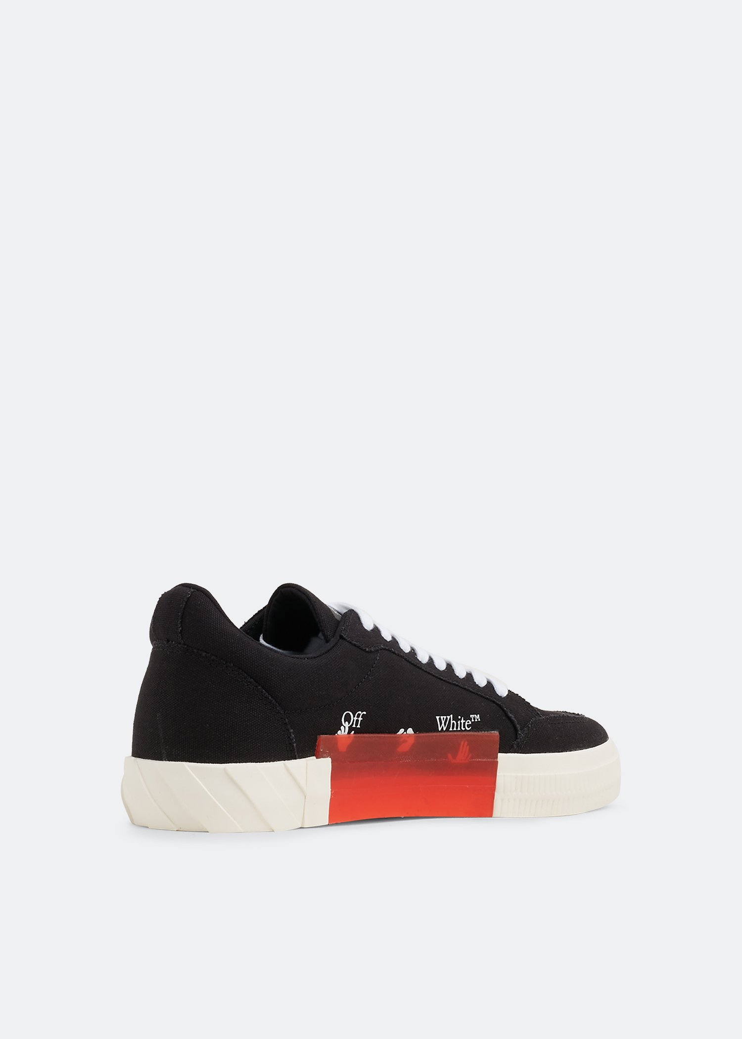 Off-White Low Vulcanized sneakers for Men - Black in UAE | Level Shoes