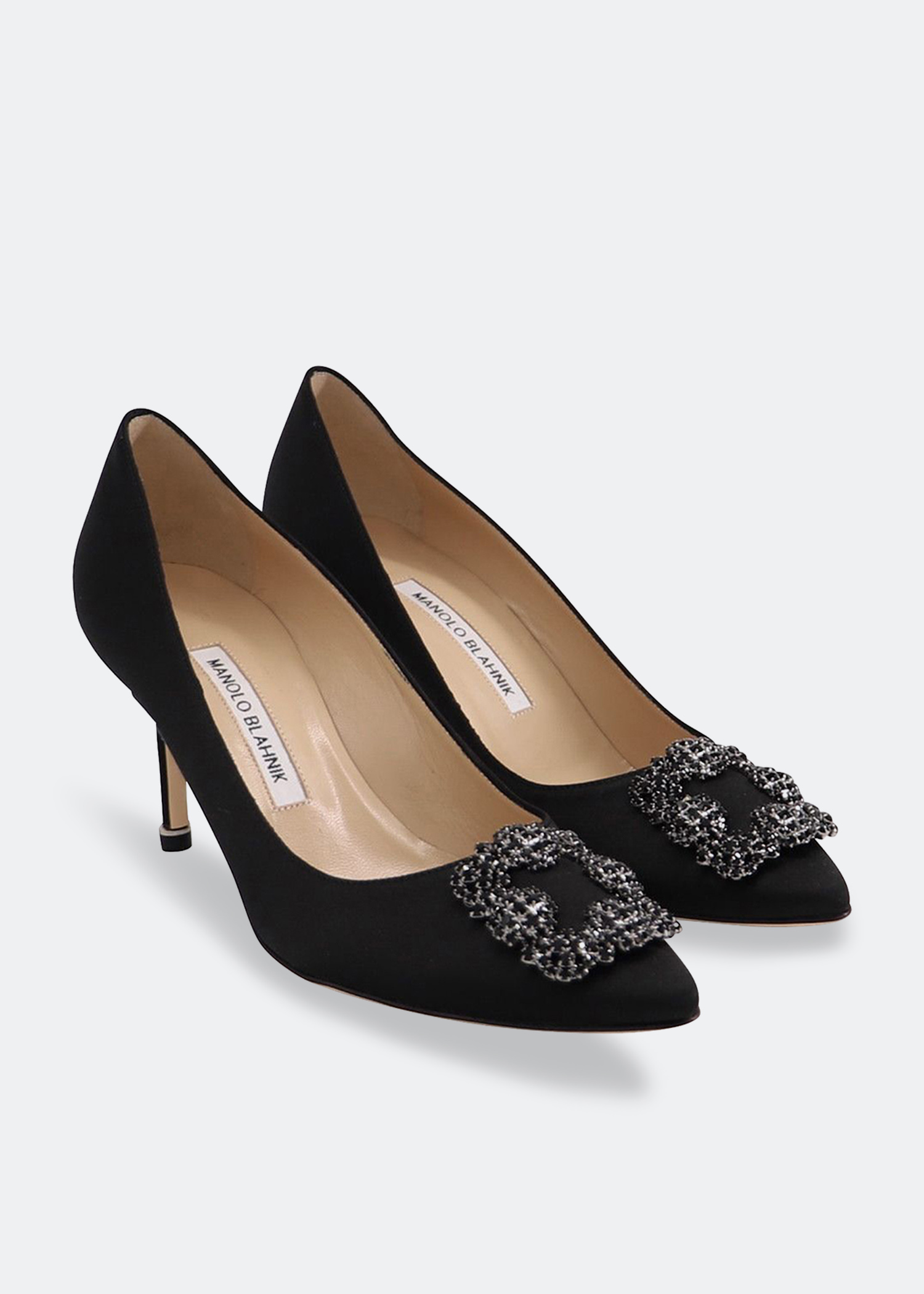 

Hangisi pumps, Black