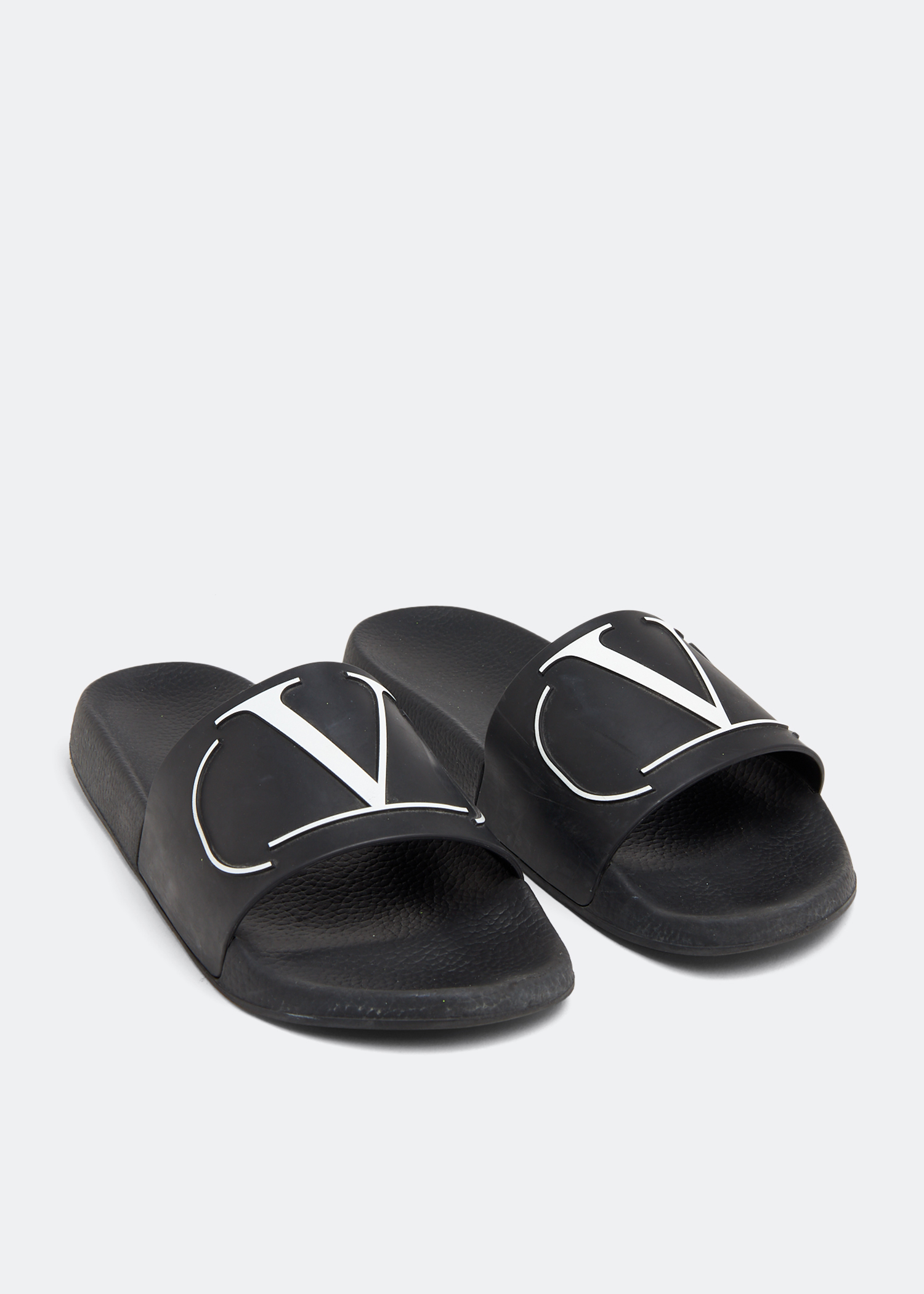 

VLogo Signature slides, Black