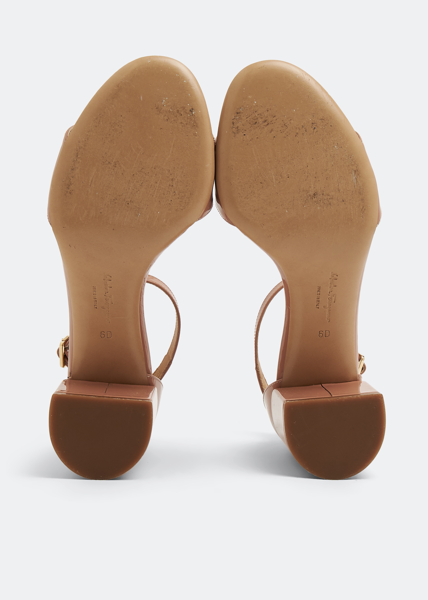 Salvatore ferragamo store gavina sandals