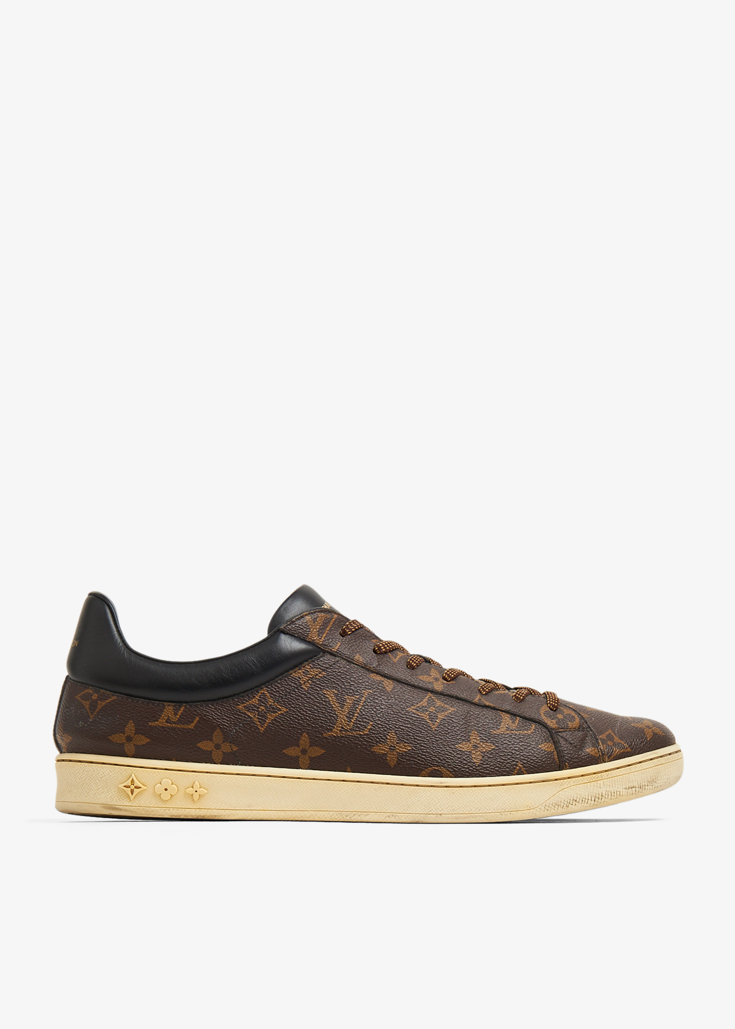Louis Vuitton Pre-Loved Luxembourg sneakers for Men - Brown in Bahrain