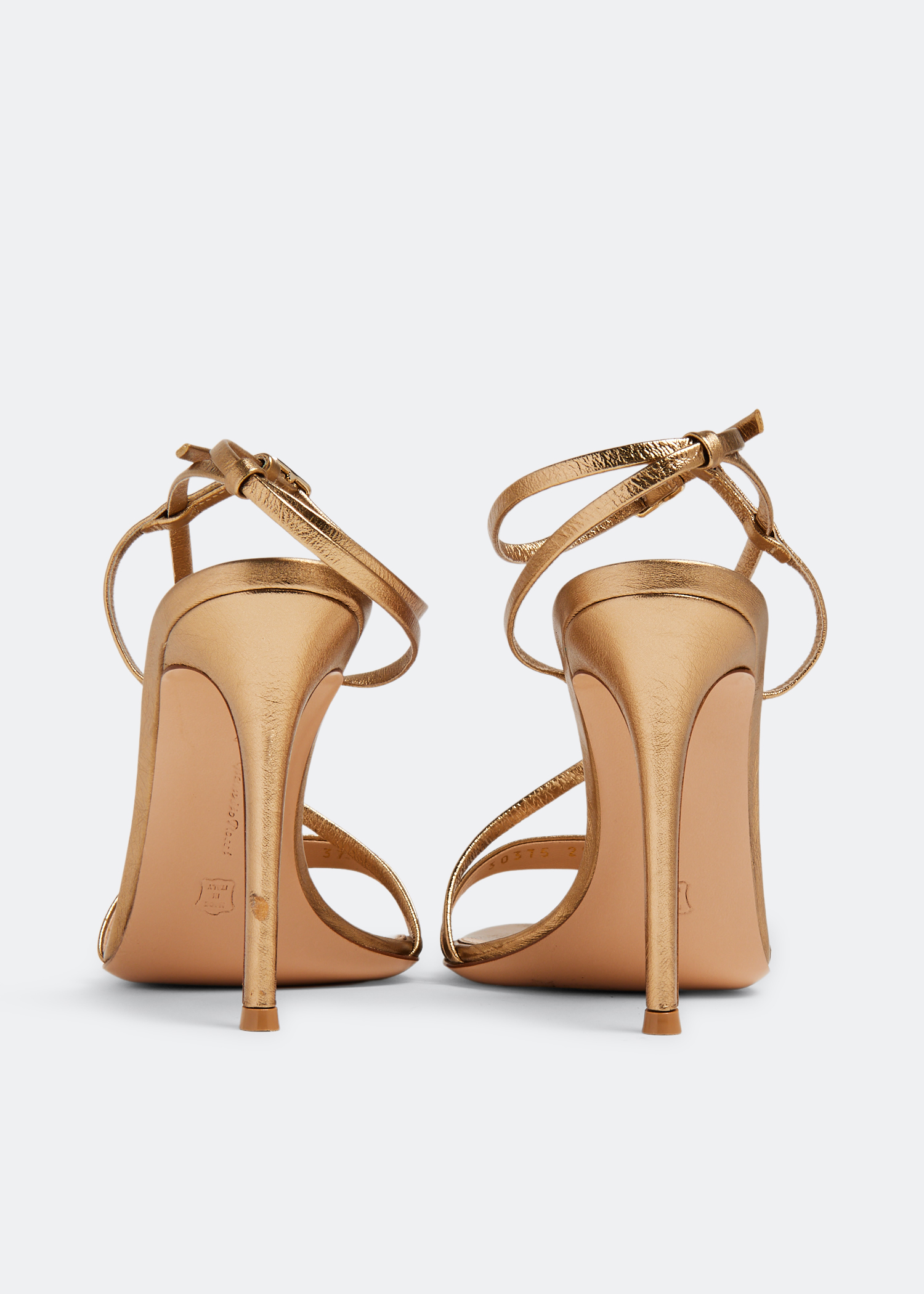 Gianvito Rossi Pre-Loved Manhattan sandals for Women - Gold in KSA 