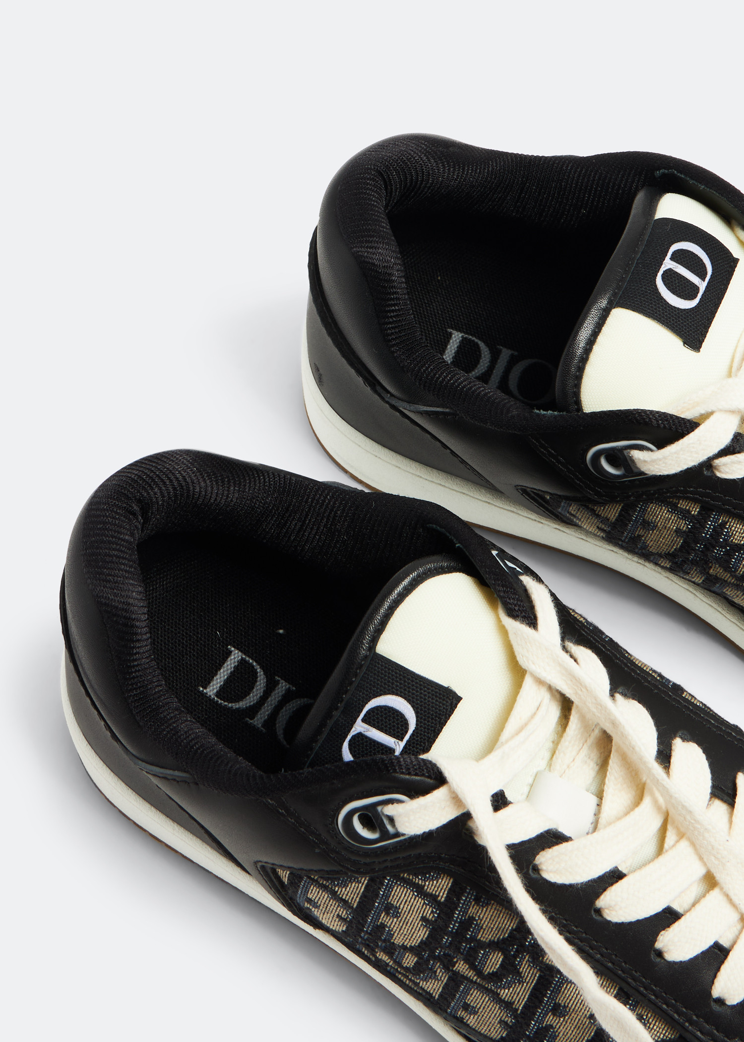 Chaussure dior style on sale converse