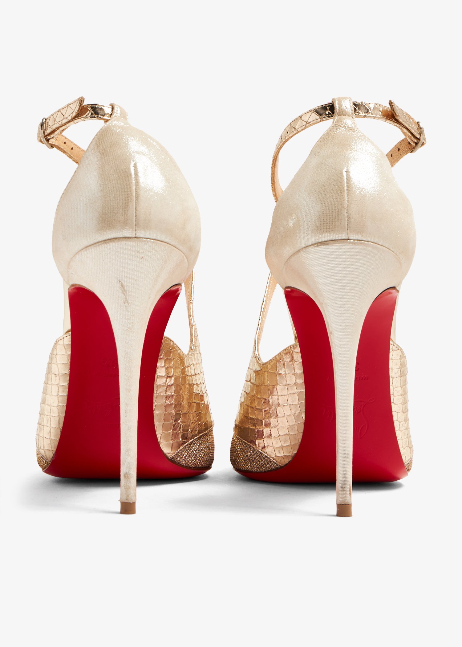 Gold glitter hotsell louboutin heels