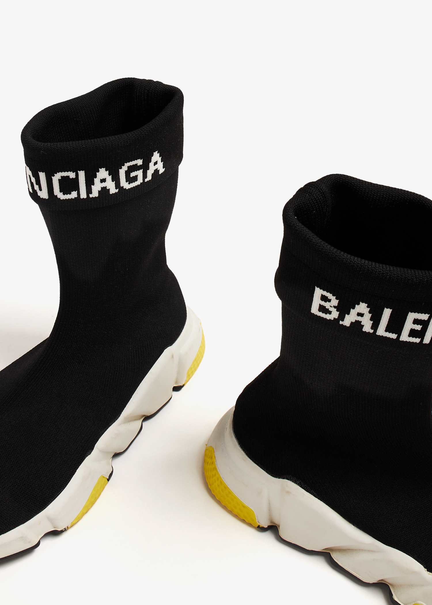 Balenciaga Pre-Loved Cuffed Speed sneakers for Women - Black in 