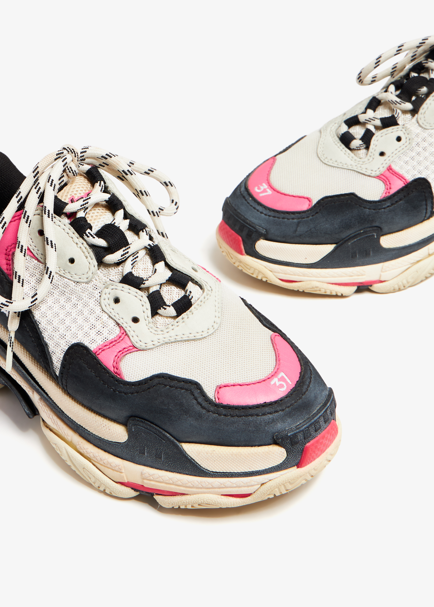 Are balenciaga triple s true to size hotsell