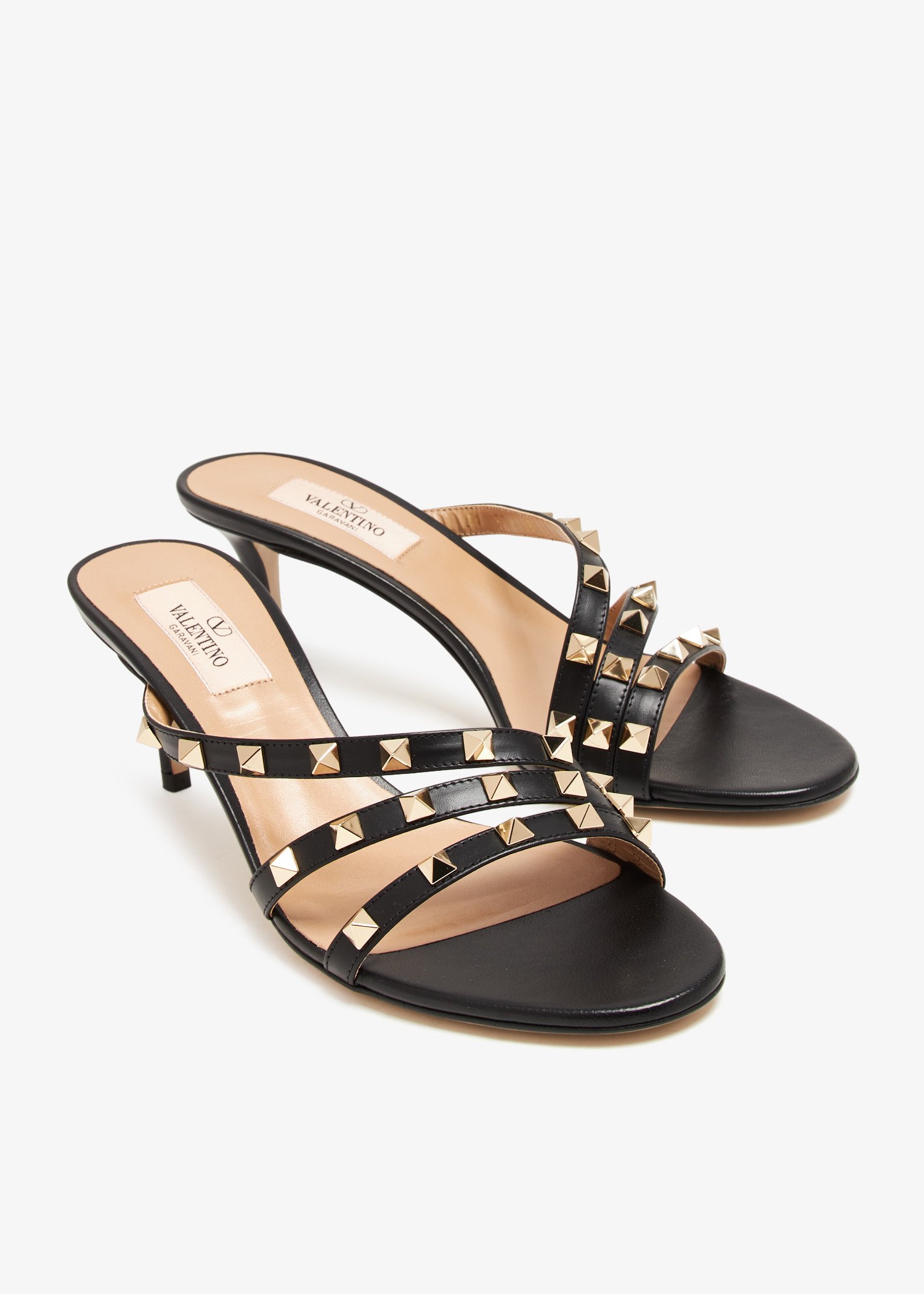 Valentino Garavani Pre-Loved Rockstud sandals for Women - Black in UAE |  Level Shoes