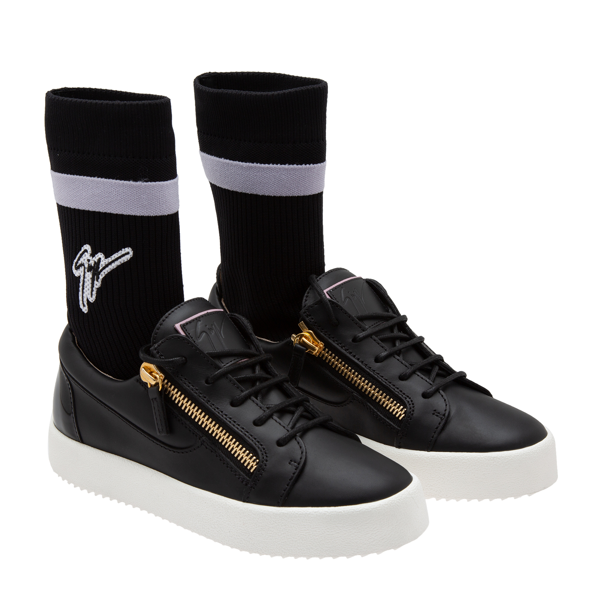 

Gail Plus - Black leather low-top sneaker with black and purple sock