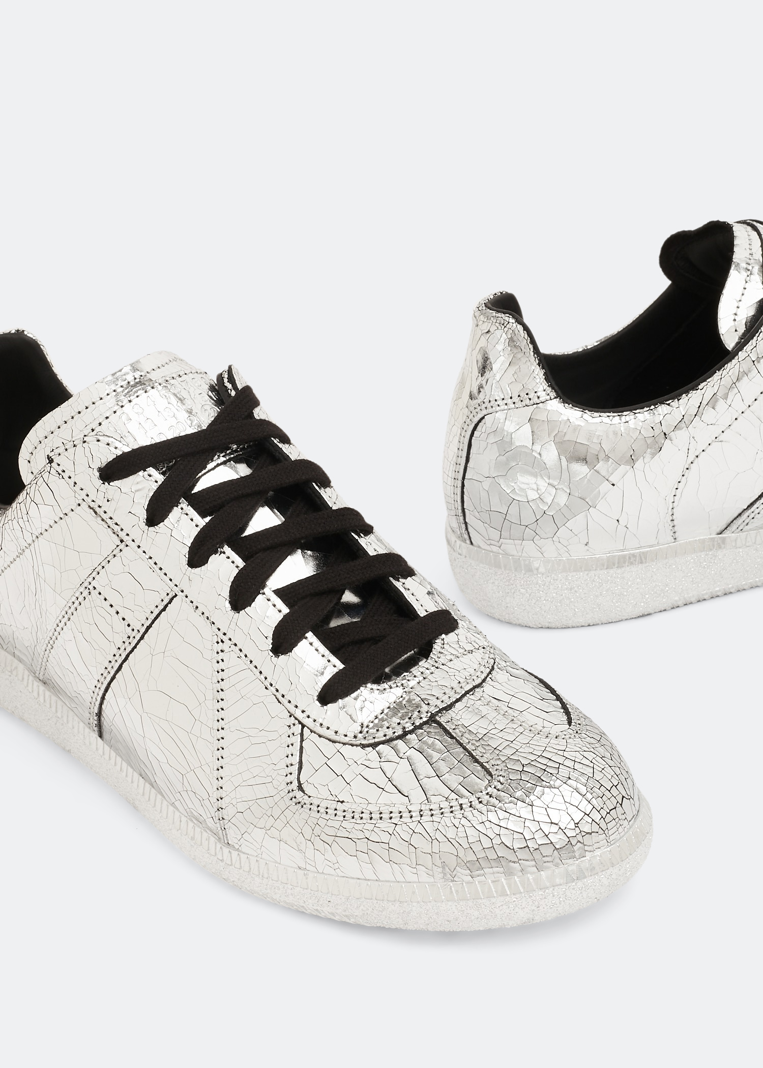 

Replica sneakers, Silver