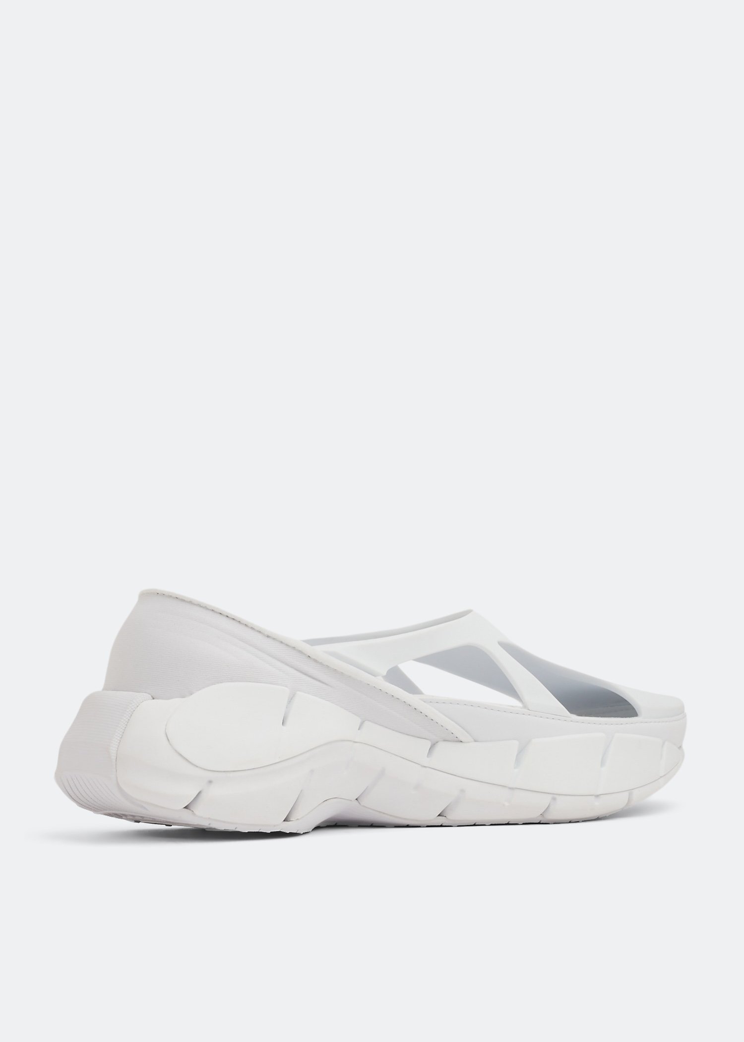 Maison Margiela x Reebok CR Zig sneakers for Men - White in UAE | Level  Shoes