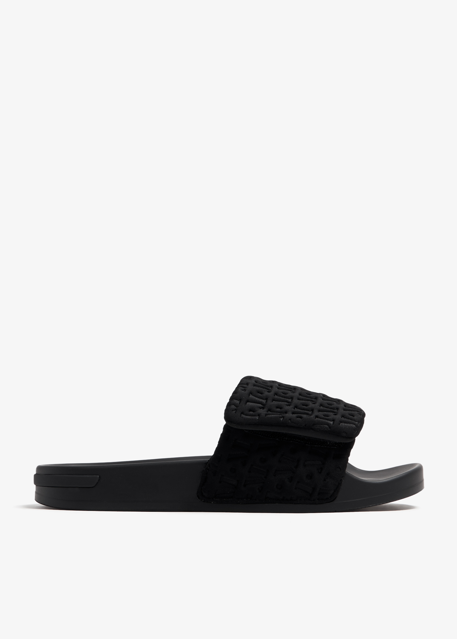 

Embossed slides, Black