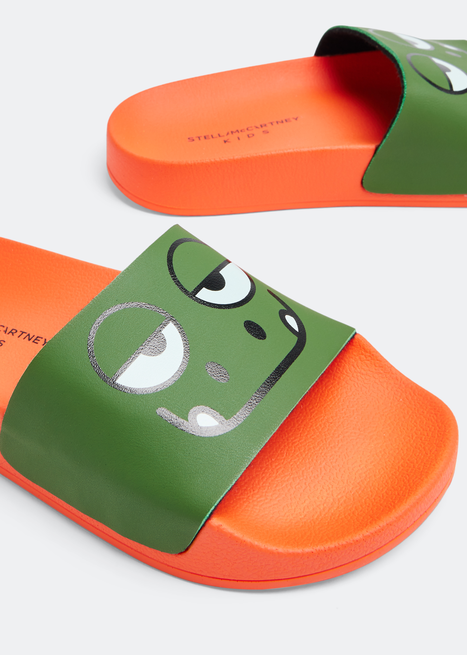 

Gecko slides, Green