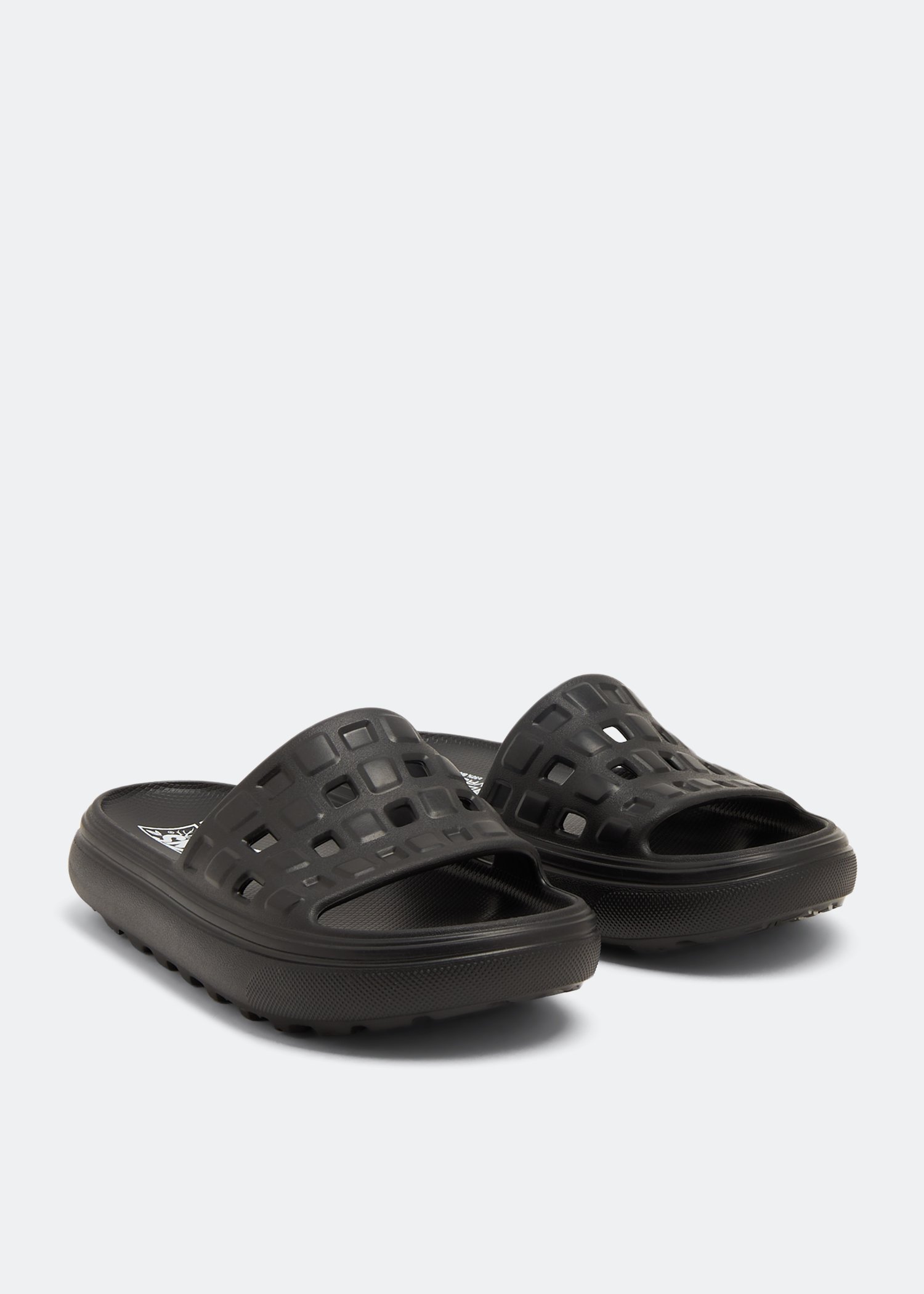 Vans Slide-On VR3Cush slides for Women - Black in UAE | Level Shoes