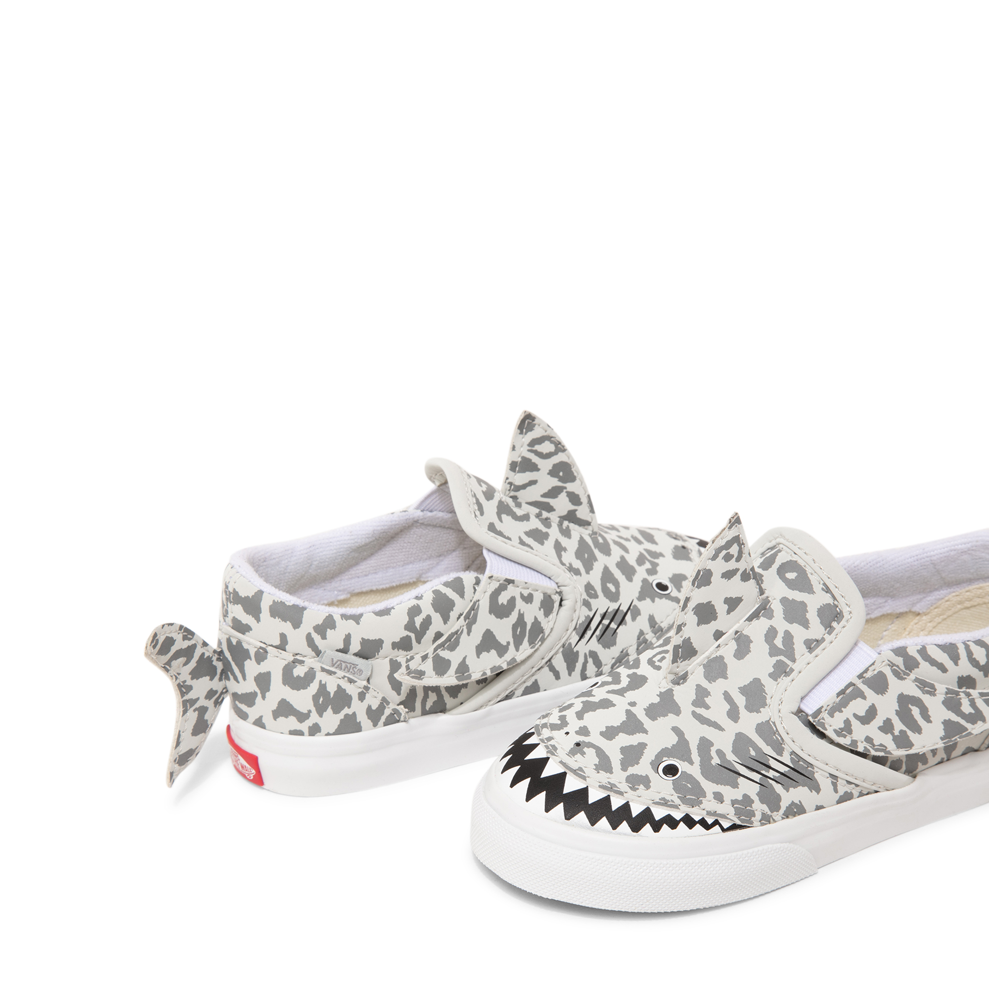 

Shark slip-on sneakers, Animal print