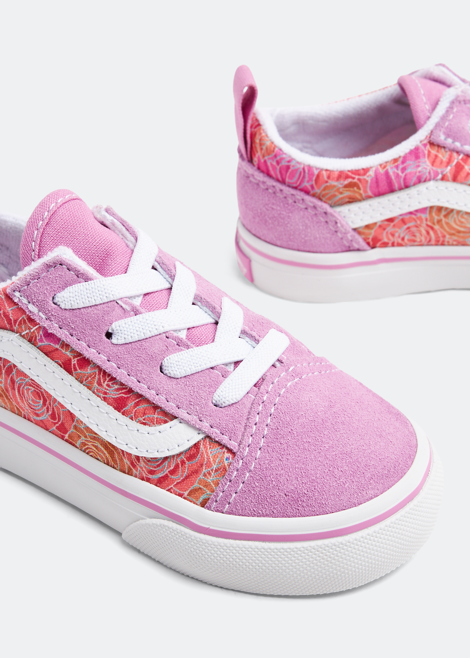 Baby pink discount suede vans