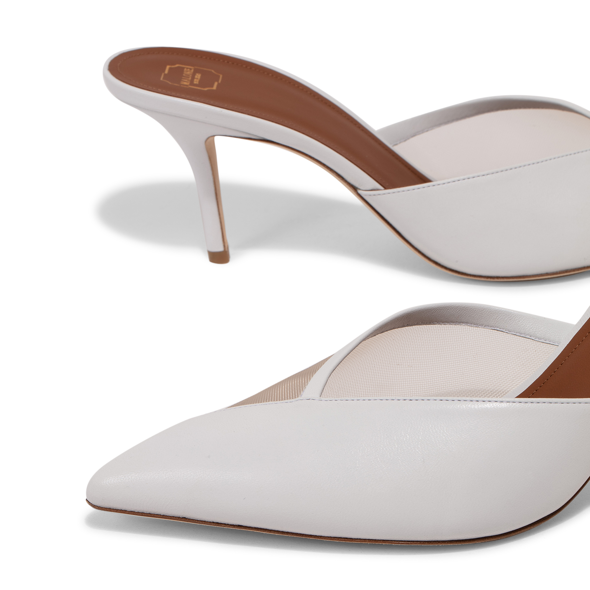 

Vita mules, White