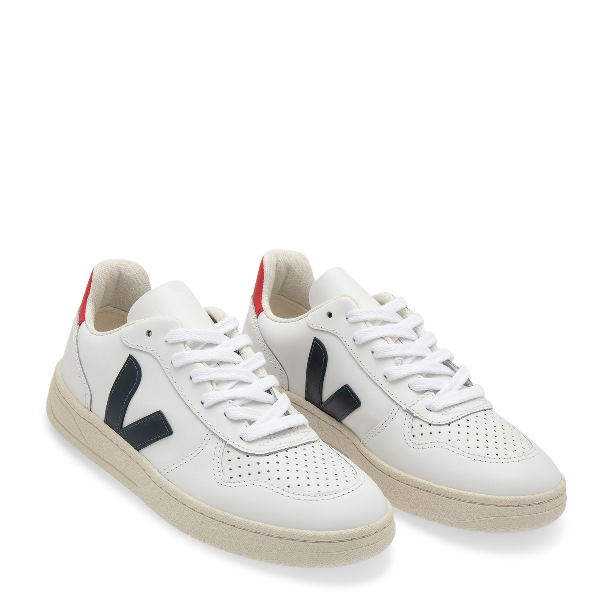 

V-10 low top sneakers, White