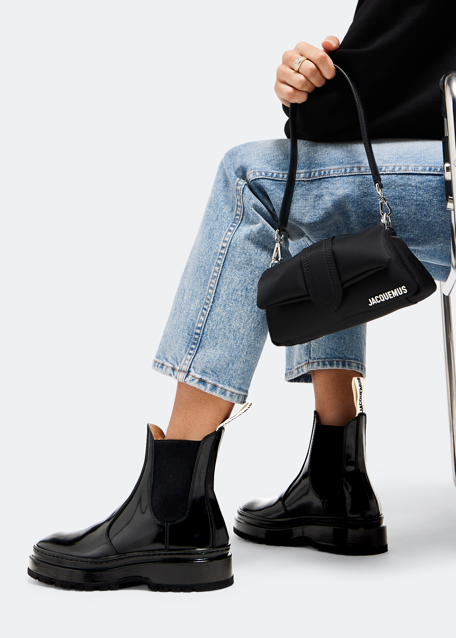 Jacquemus Les Chelsea Pavane boots for Women Black in UAE