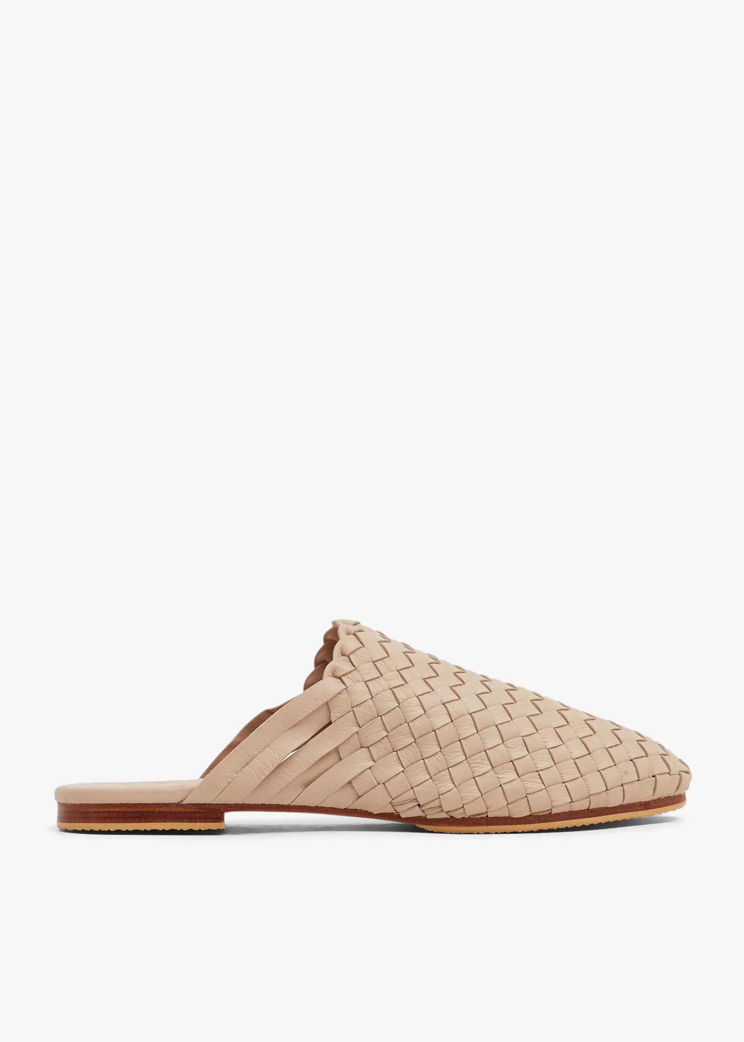 

Handwoven leather slippers, Beige