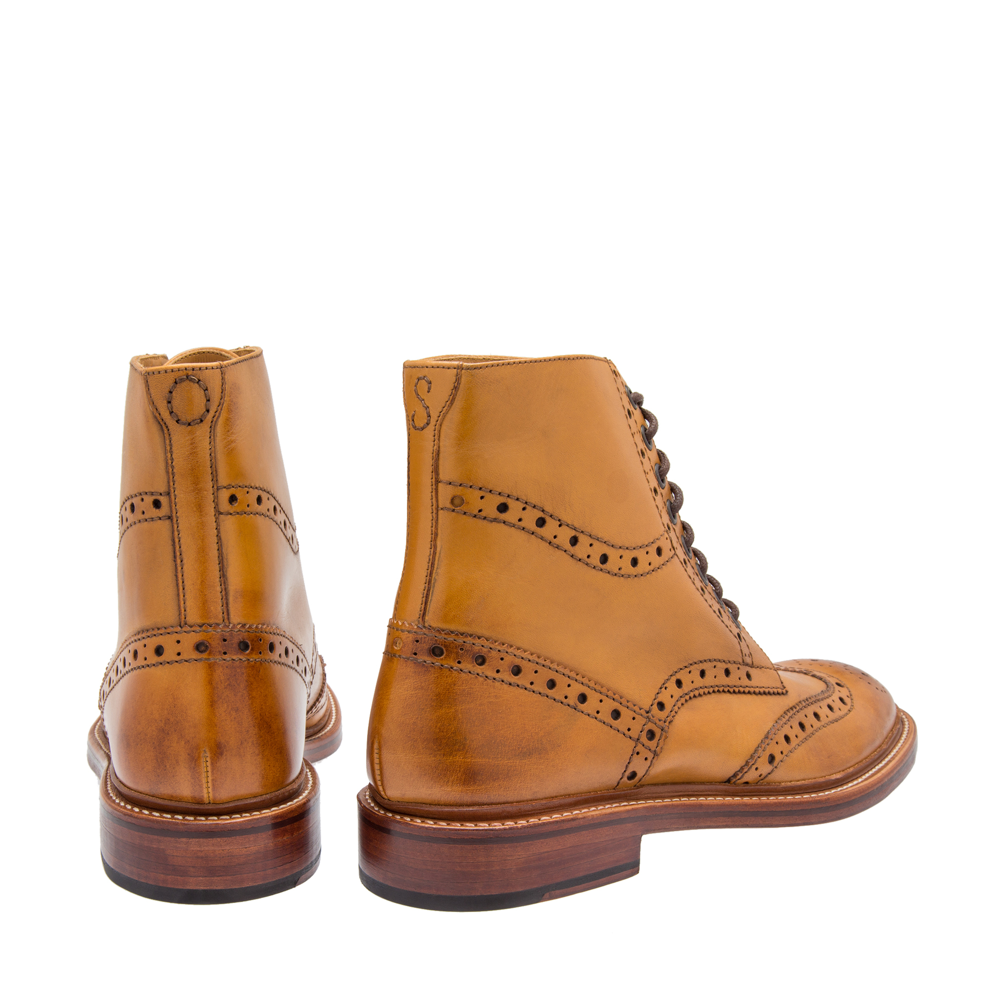 Oliver Sweeney Wren brogue boots for Men - Brown in KSA | Level Shoes