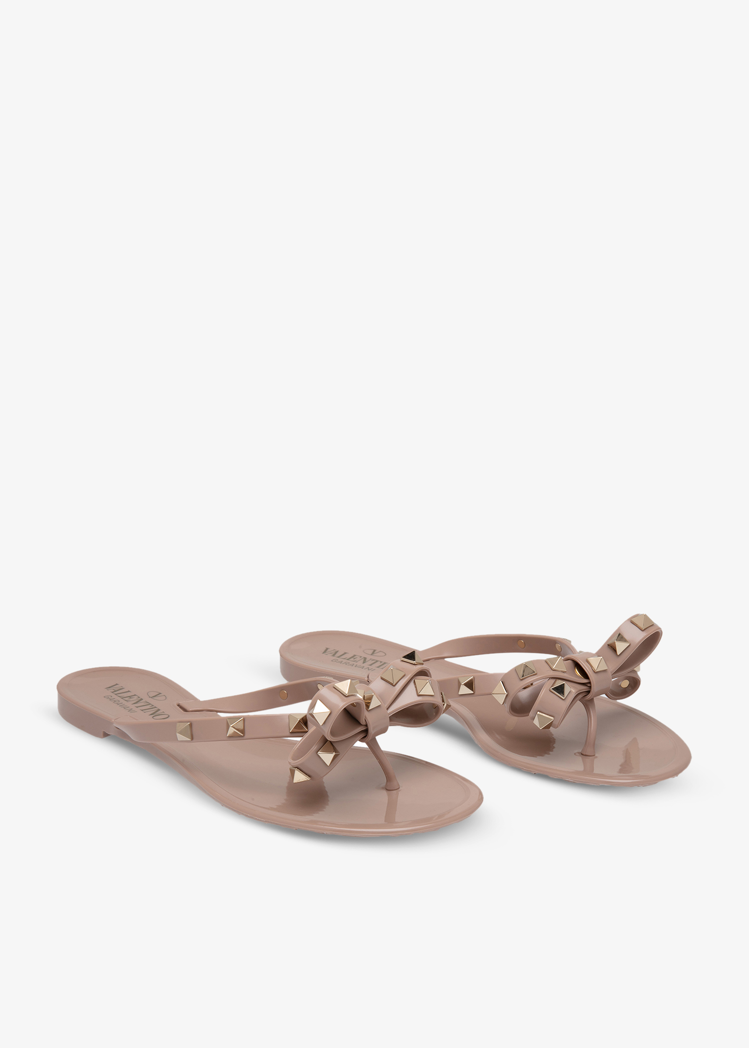 Valentino rockstud hotsell thong sandal sale