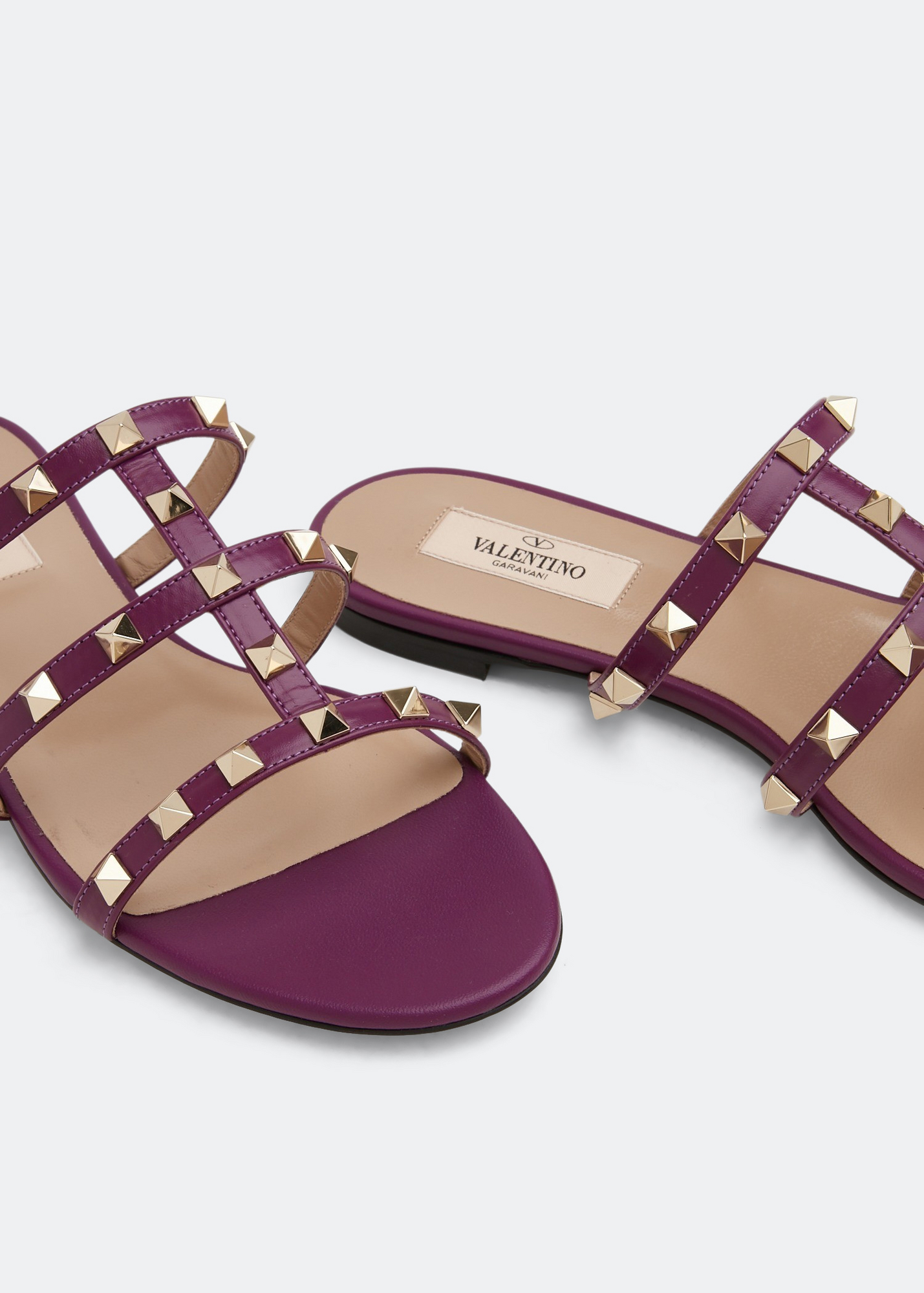 

Rockstud flat sandals, Purple