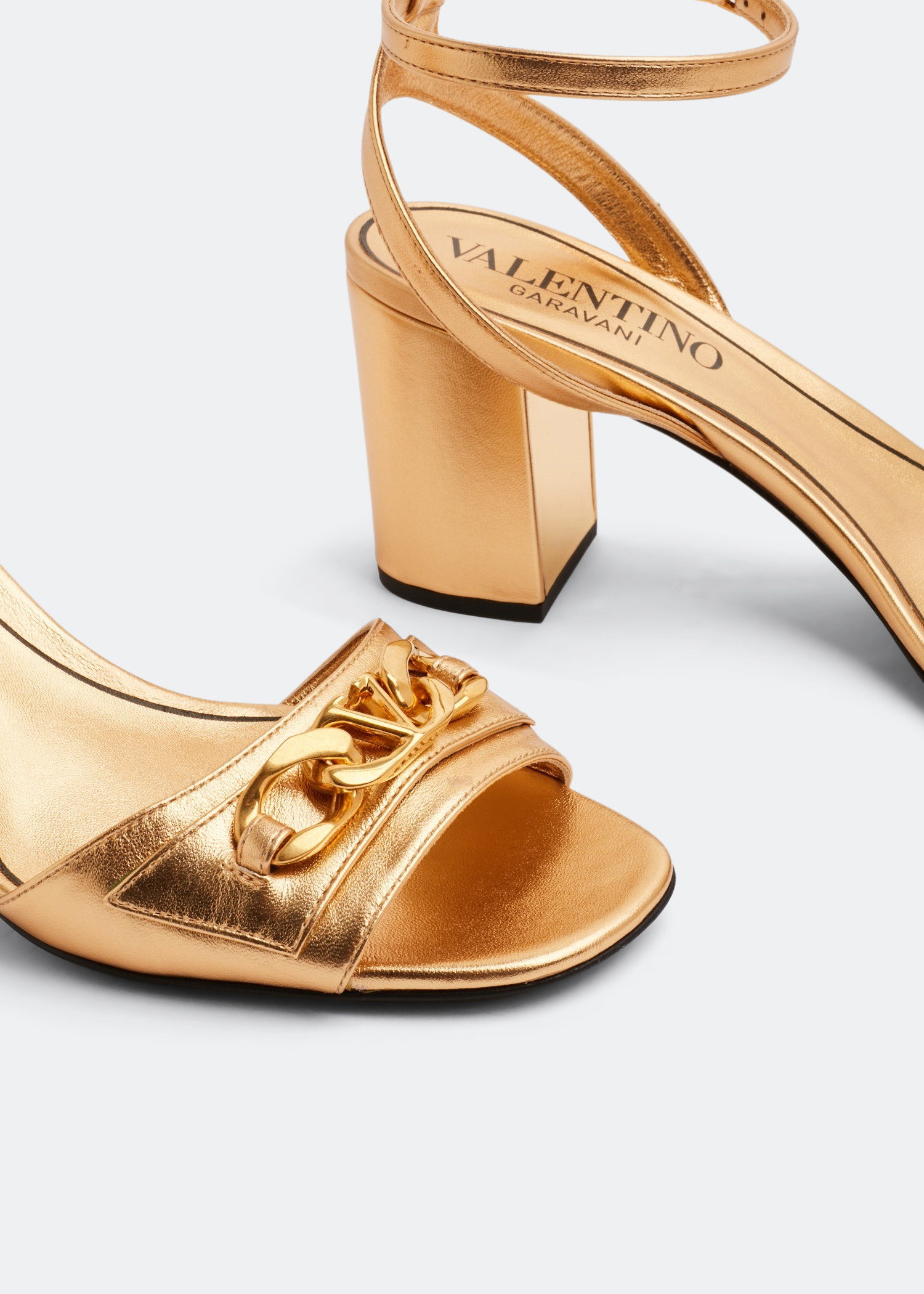 

VLogo chain sandals, Gold