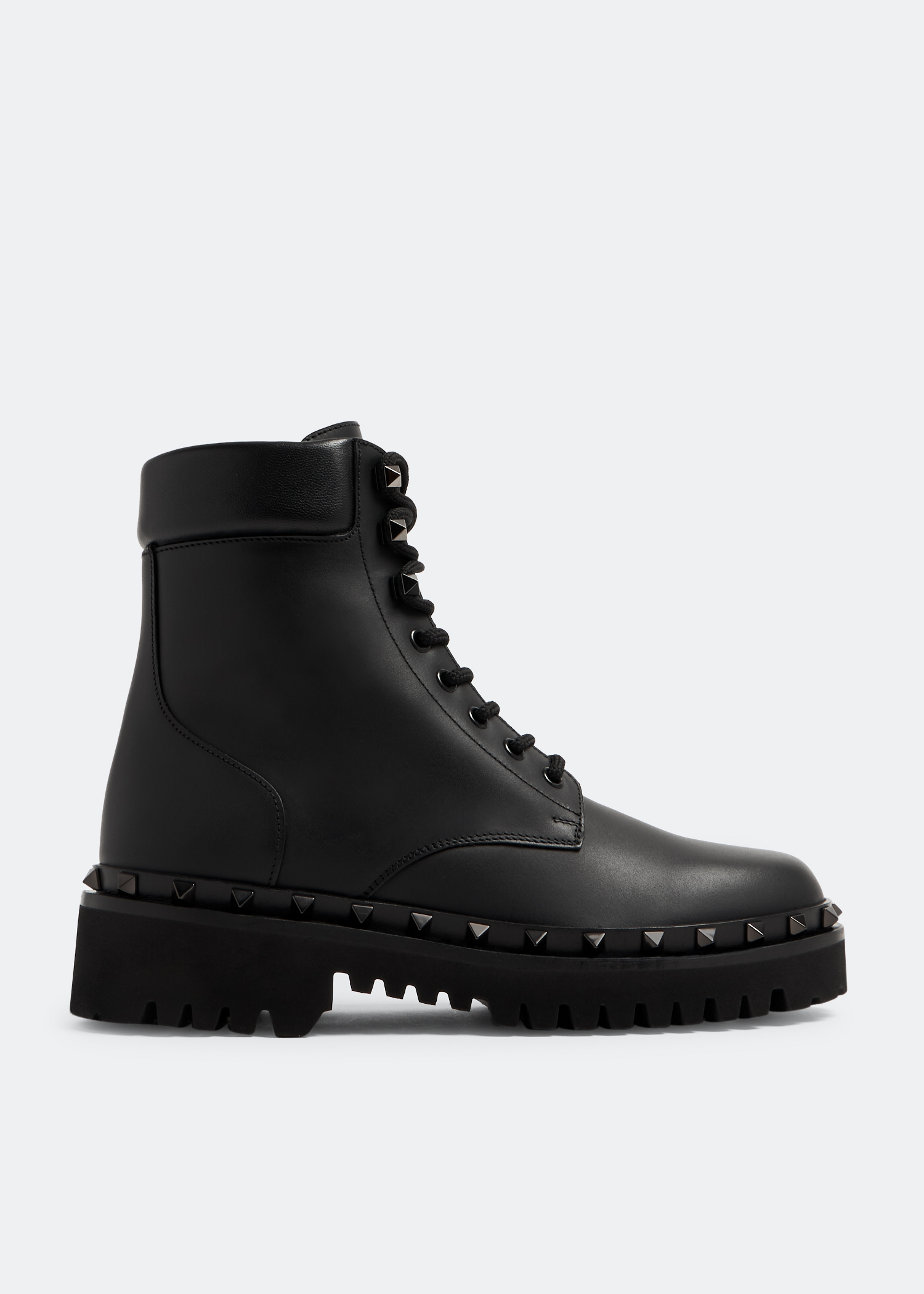 Balenciaga store valentino boots