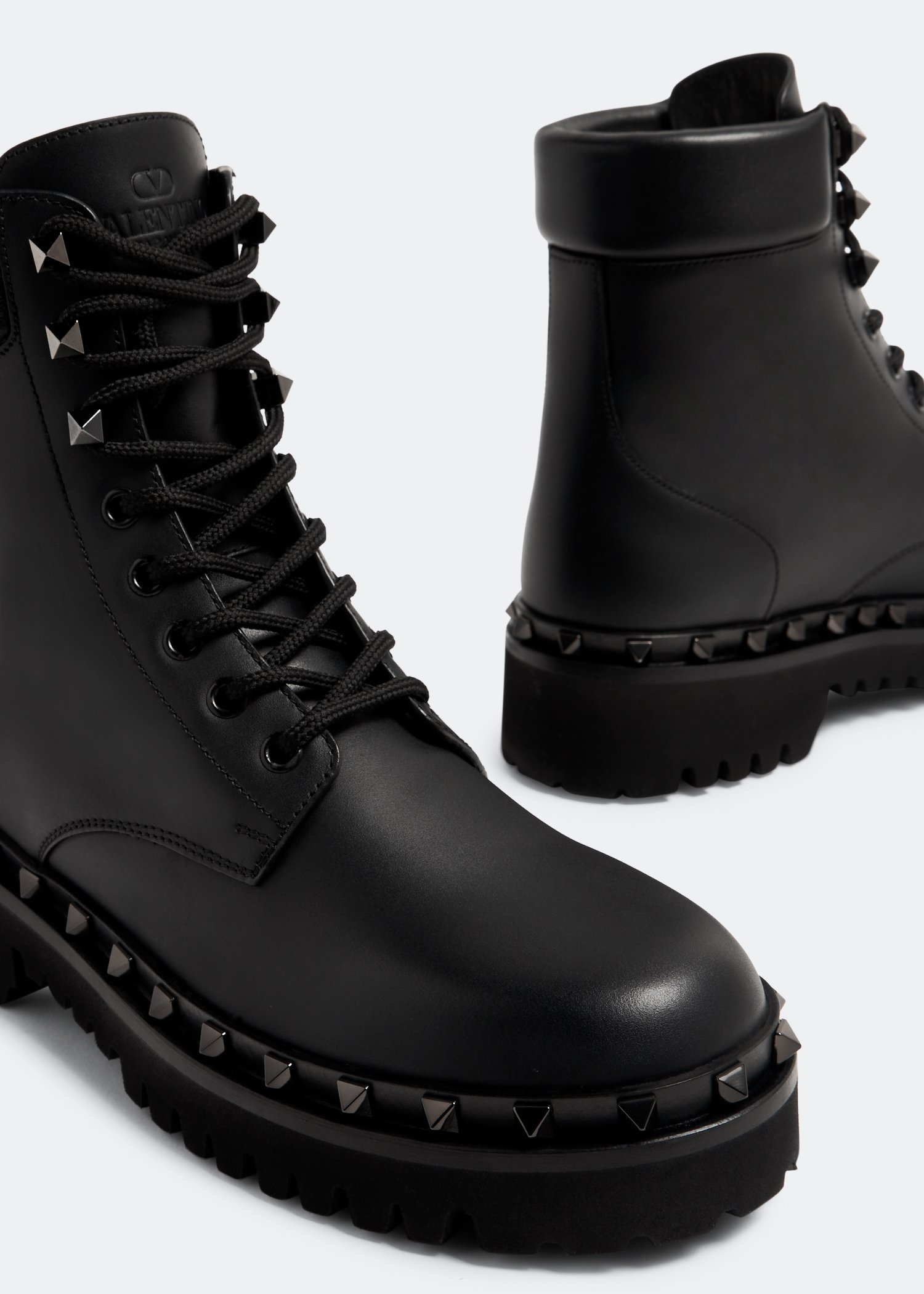 Valentino soul outlet rockstud combat boots